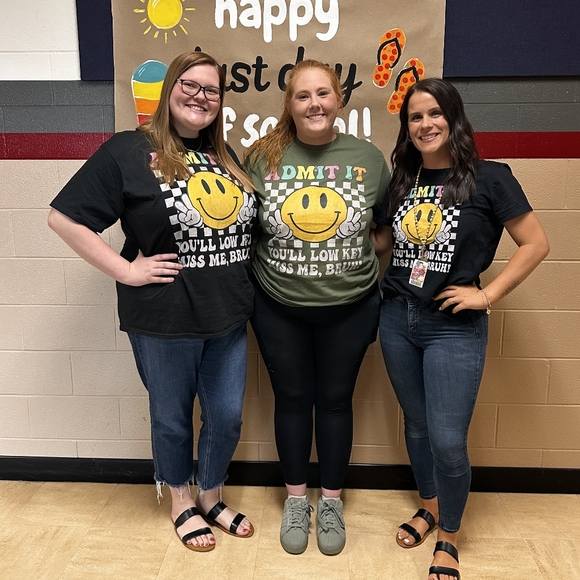 Meet your Posher, Libby - Picture 2 of 2